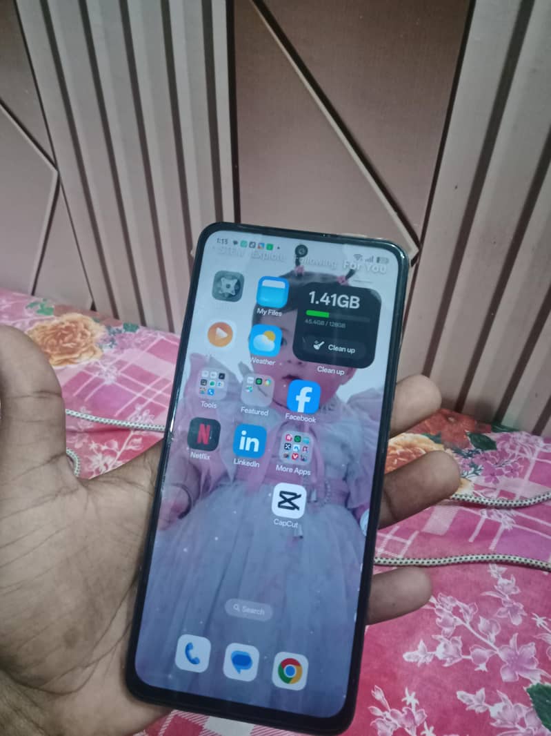 Realme C75 4