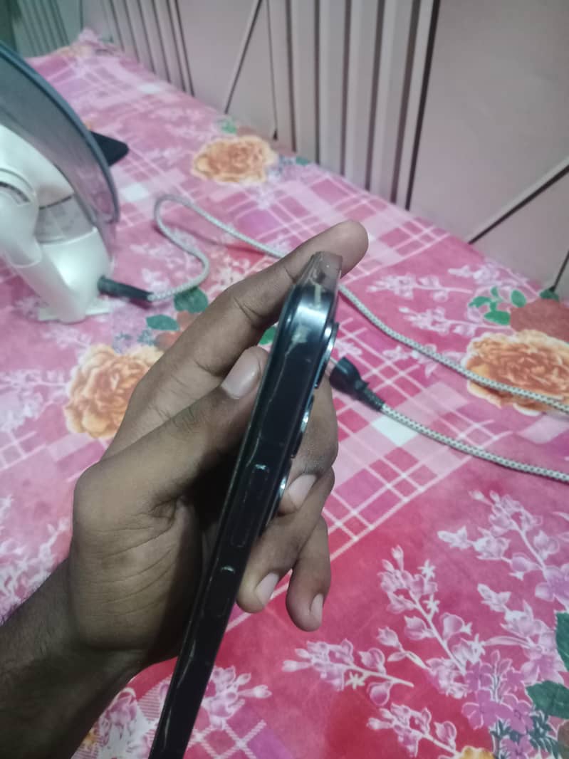 Realme C75 8