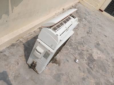 TCL 1 ton conditions 10by9 use argent sale