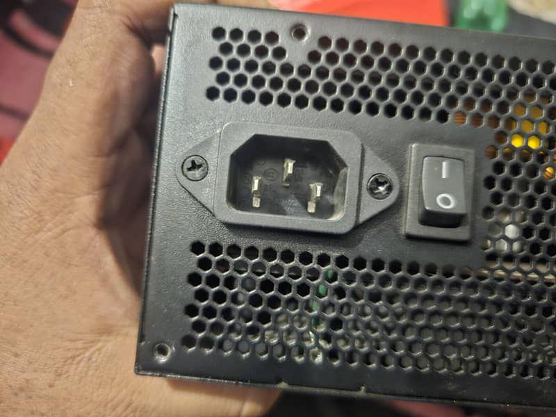 Power Supply 4
