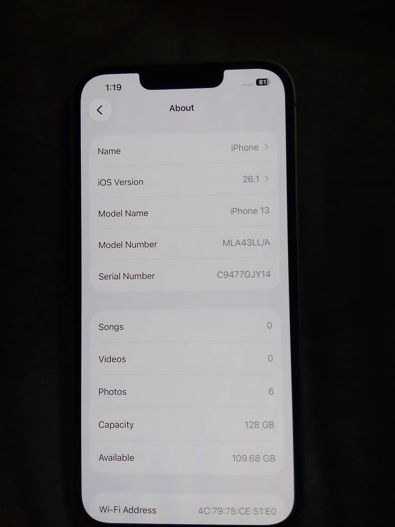 Apple iPhone 13 4