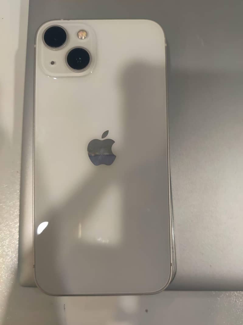 Apple iPhone 13 7