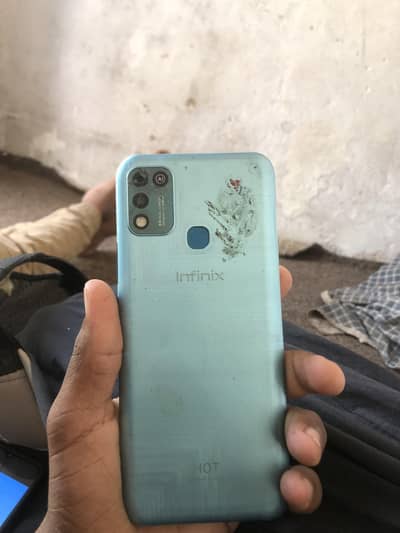 Infinix Hot 11 Play