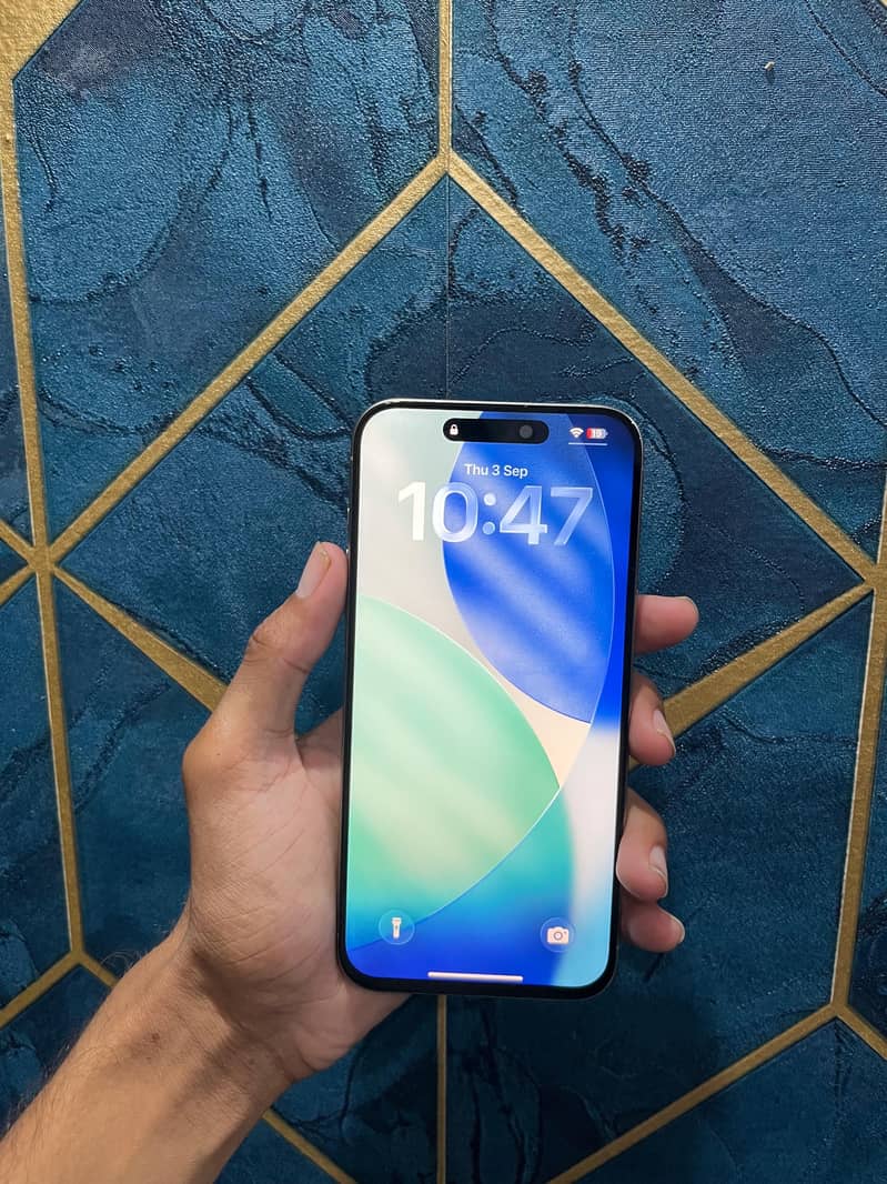 Apple iPhone 15 Pro Max 6