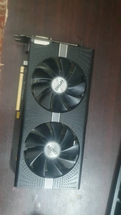 Saphire nitro plus rx 580 8 gb dead