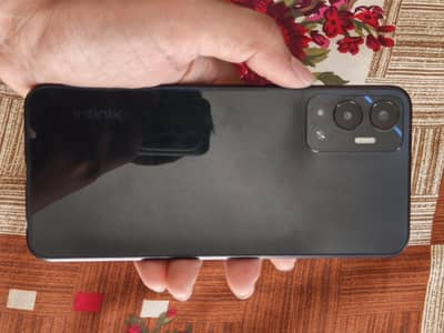 Infinix Hot 12