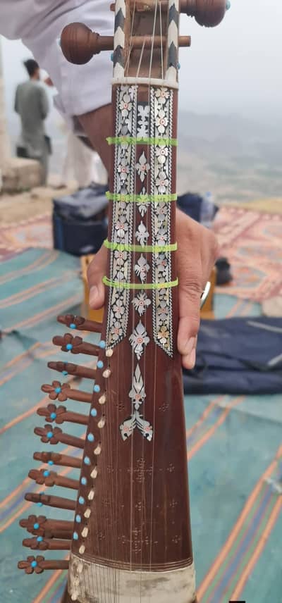 Rabab 28 inch