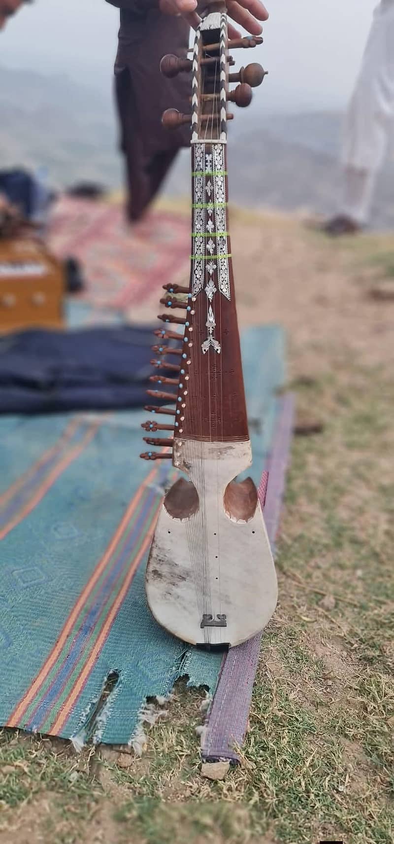 Rabab 28 inch 1