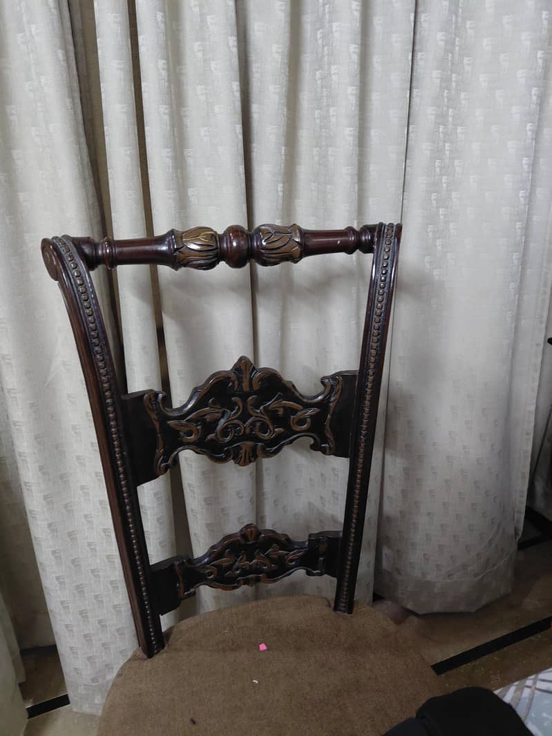 solid wood 6 seater dining table 1