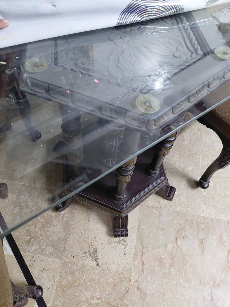 solid wood 6 seater dining table 3