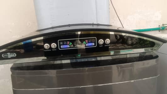 Kitchen Hood for Sale – Excellent Condition