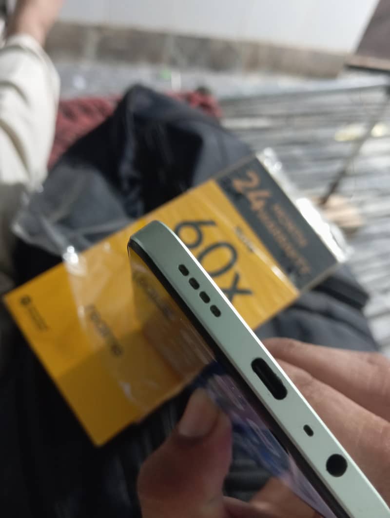 Realme Note 60x 3