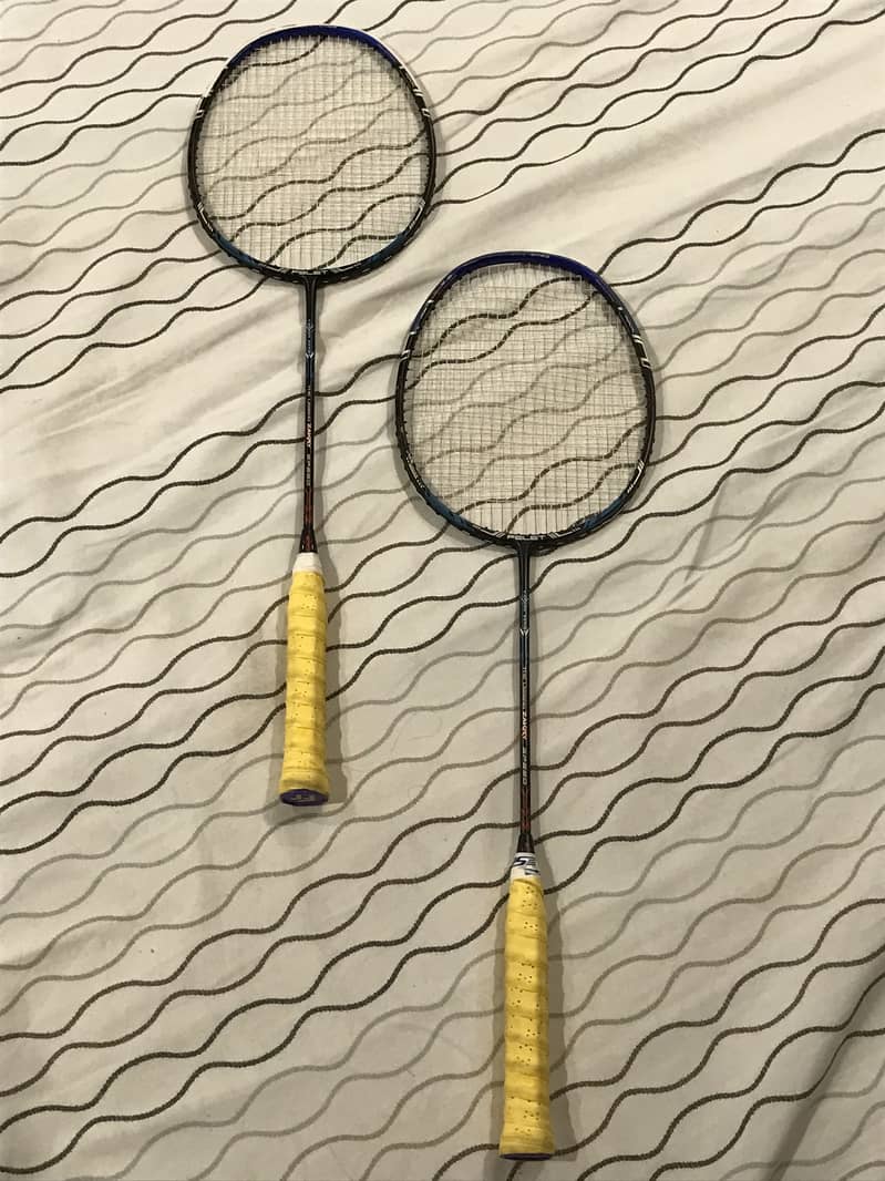Felet Badminton Racket 0
