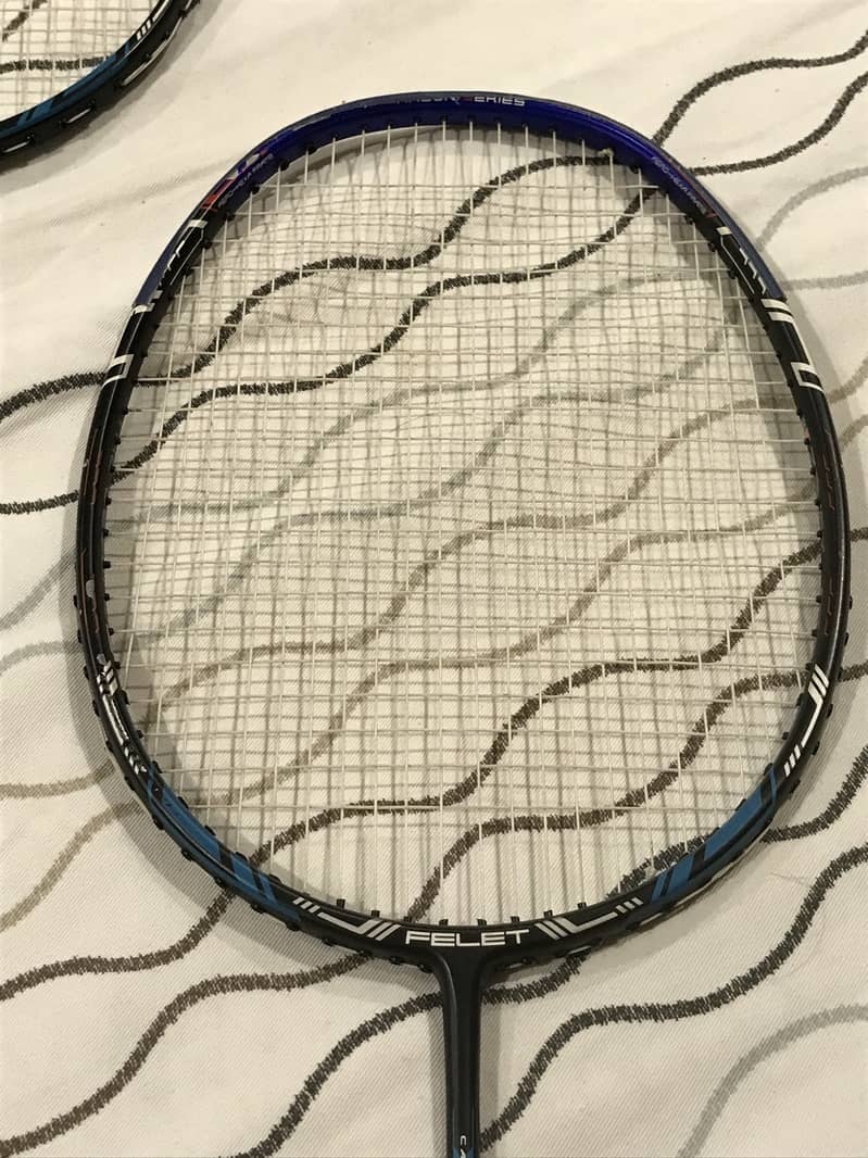 Felet Badminton Racket 2