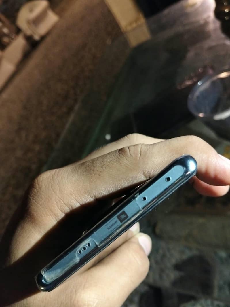 Infinix Zero 40 4