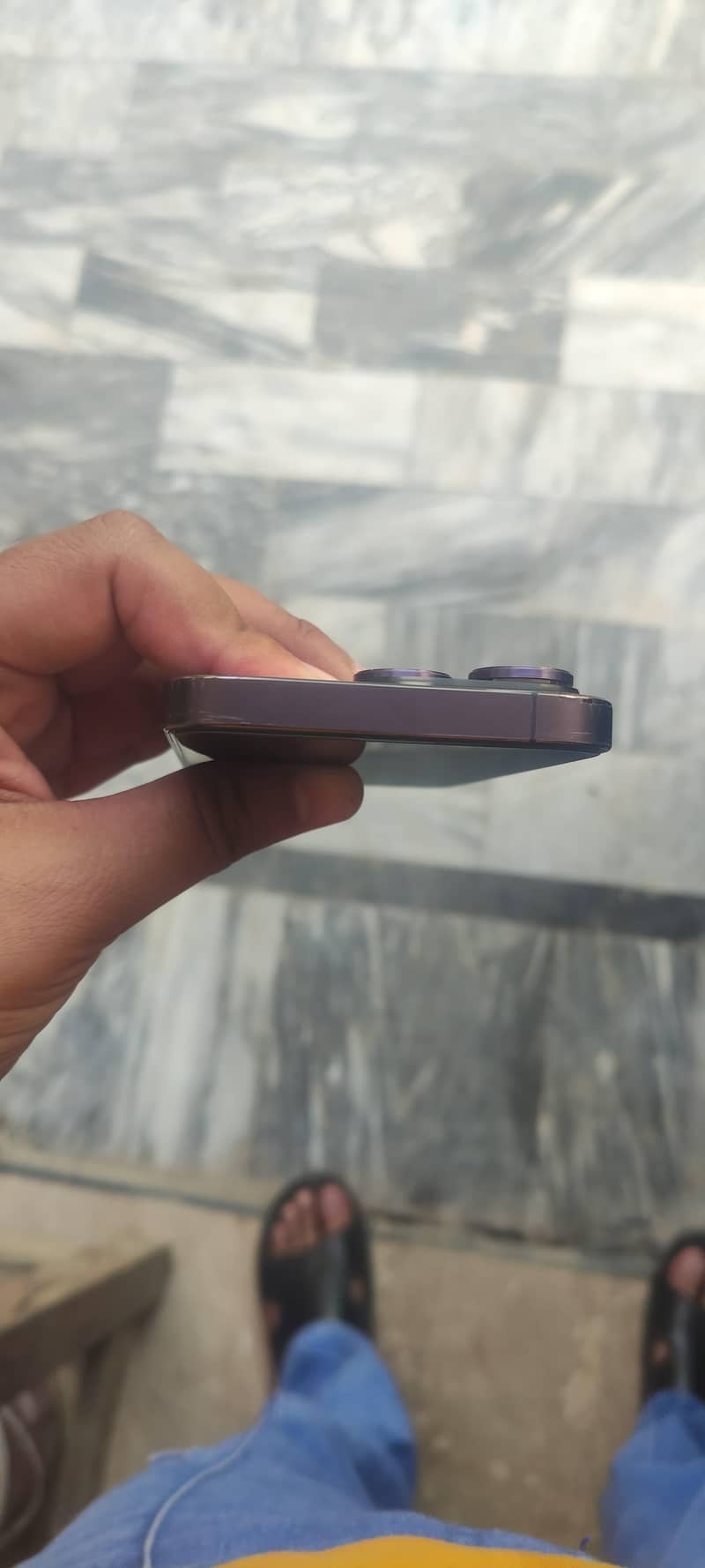 Apple iPhone 14 Pro 2
