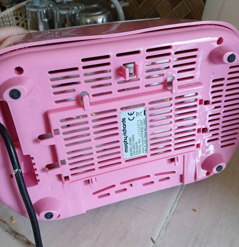 Morphy Richard toaster 5