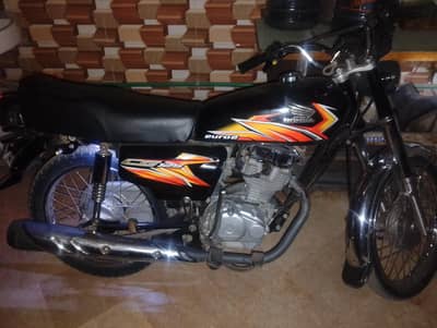 Honda 125 black 2021