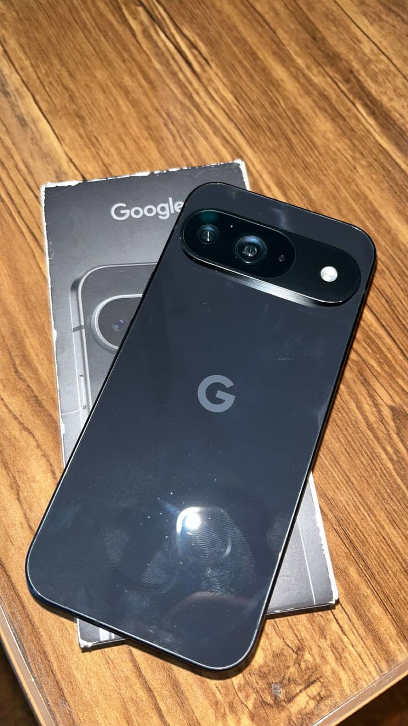Google Pixel 9 5