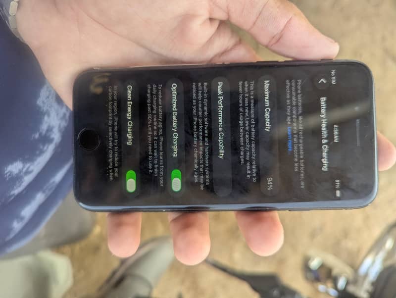 Apple iPhone SE 6
