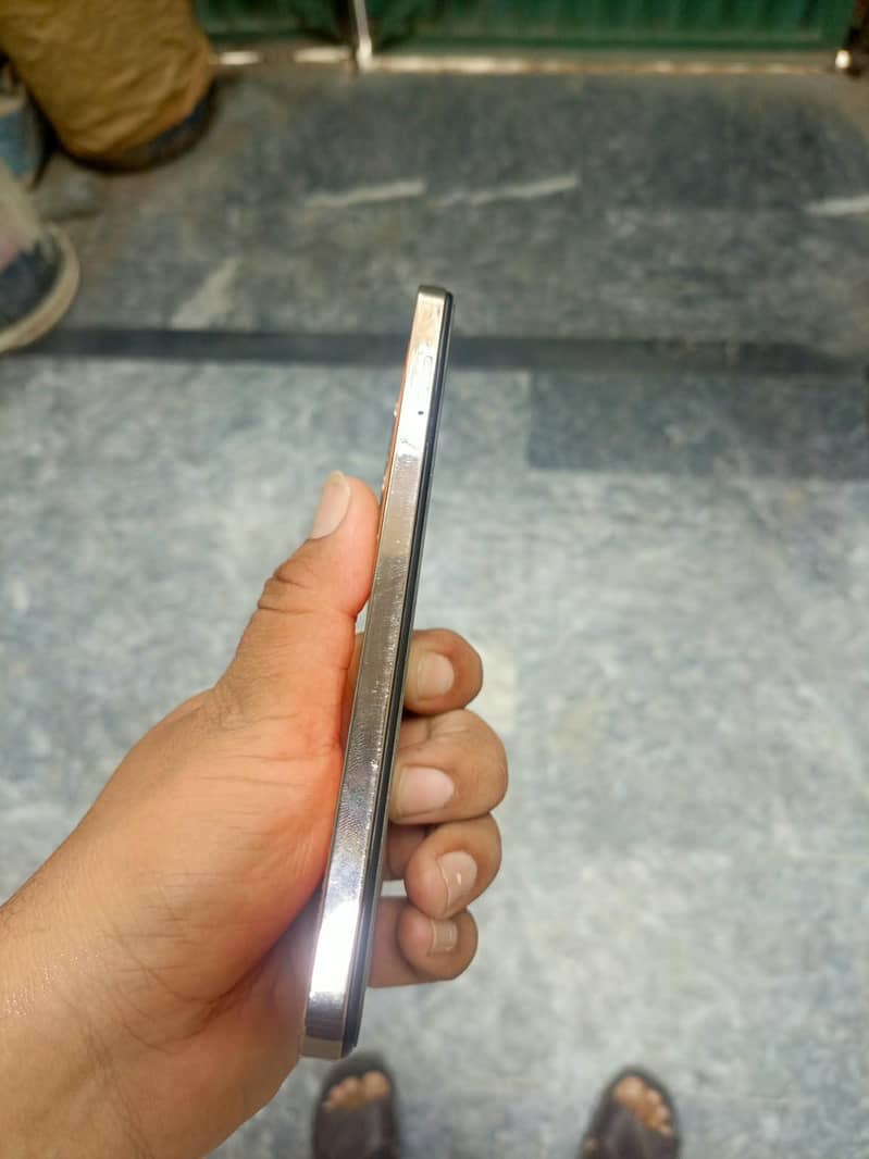 Infinix Note 30 6