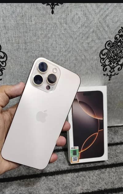 Apple iPhone 16 Pro Max.  03225149448