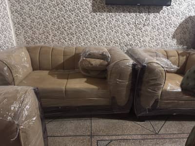 6 seat brand new sofa set