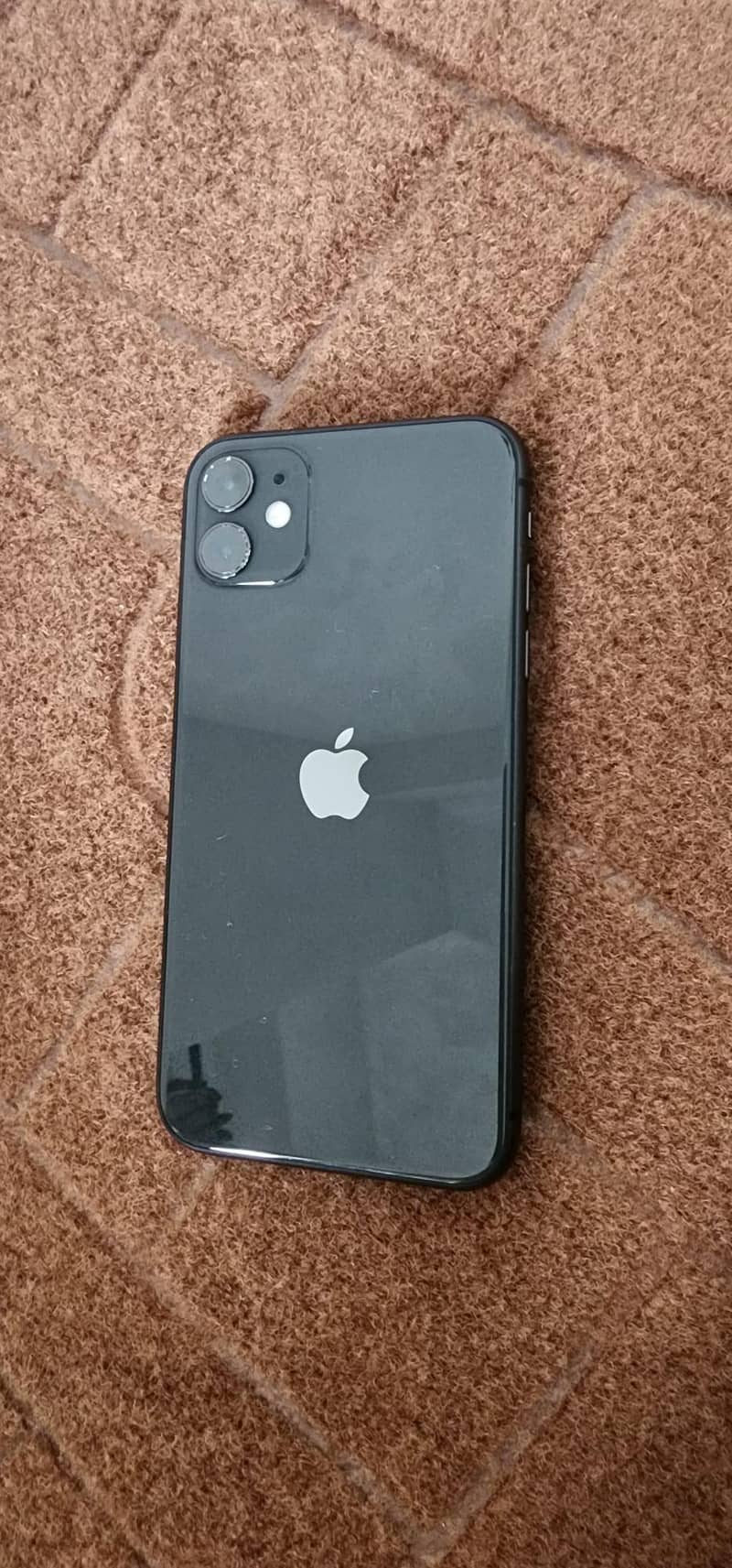 Apple iPhone 11 3