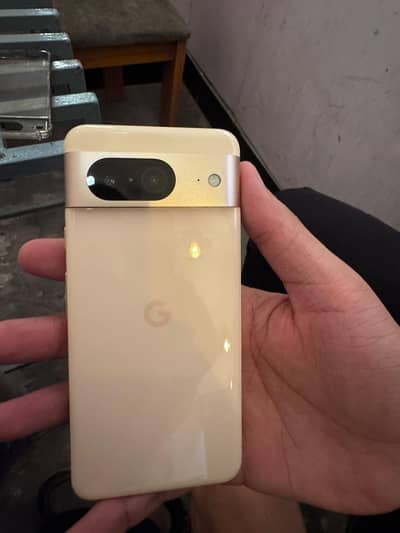 Google pixel 8