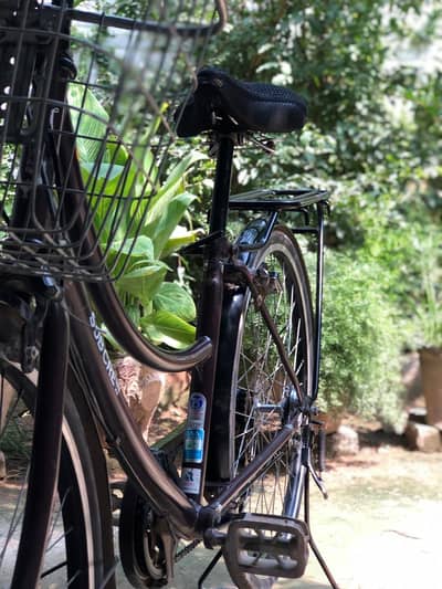 Japanese Imported Bicycle from Dubai Available For urgent Sale 10/10 !