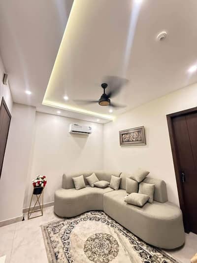 1 bed luxury apartment For rent serious clint only