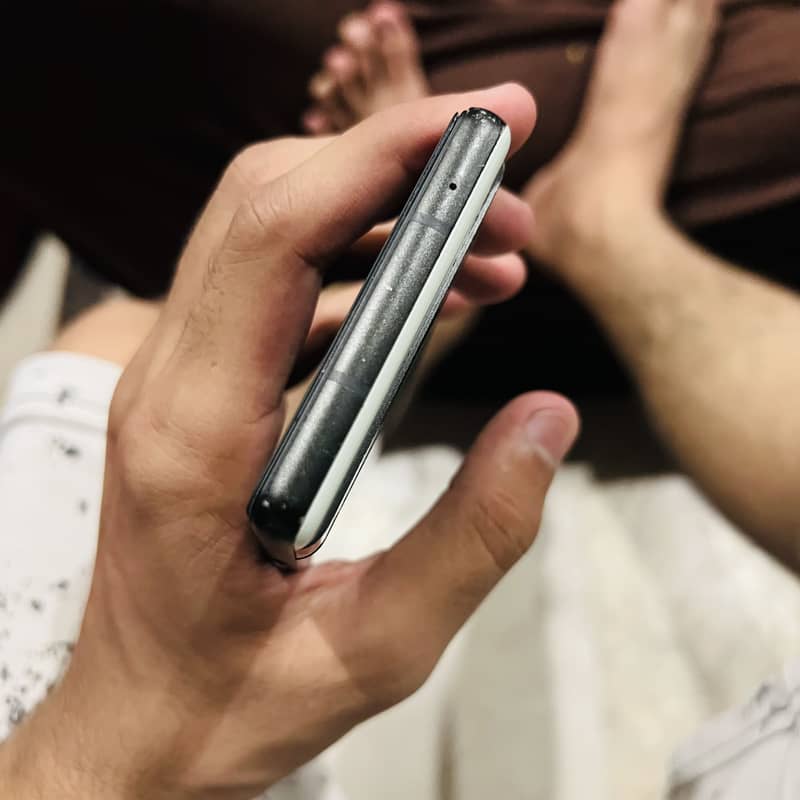 Google Pixel 6a 3