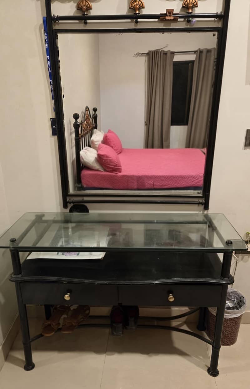 Black bed set 4