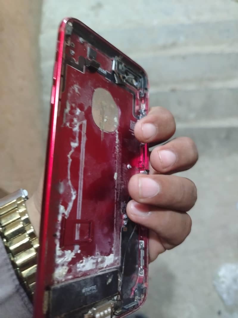 Apple iPhone 7 Plus back 0