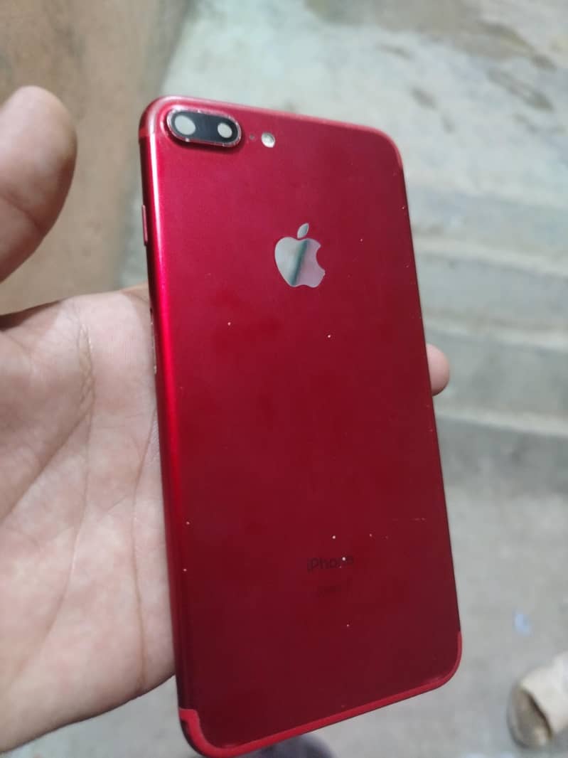 Apple iPhone 7 Plus back 1