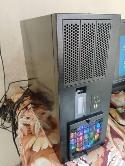 Intel Xeon PC with 4GB Graphics Card