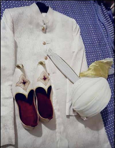 Dulha Sherwani set unused