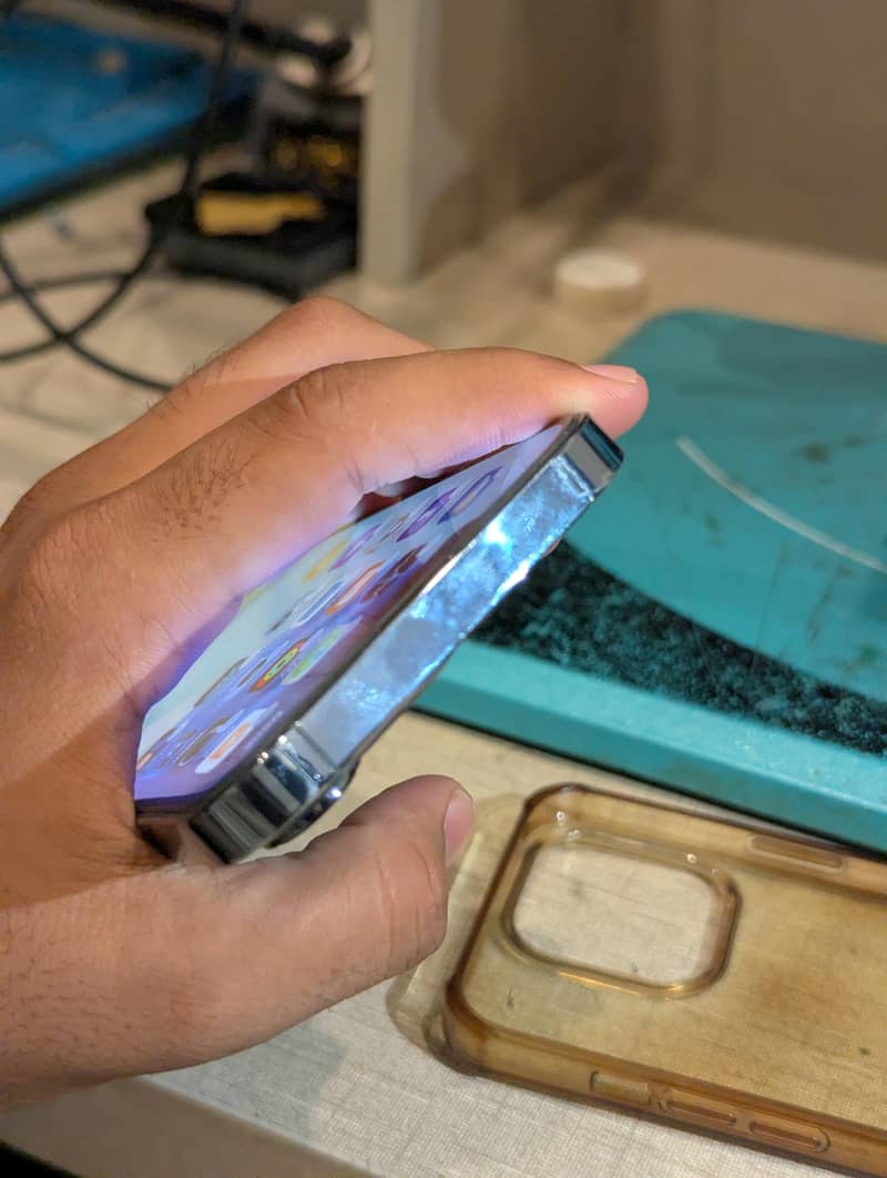 Apple iPhone 13 Pro 4