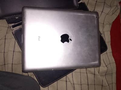 ipad for sale contact 03264968912