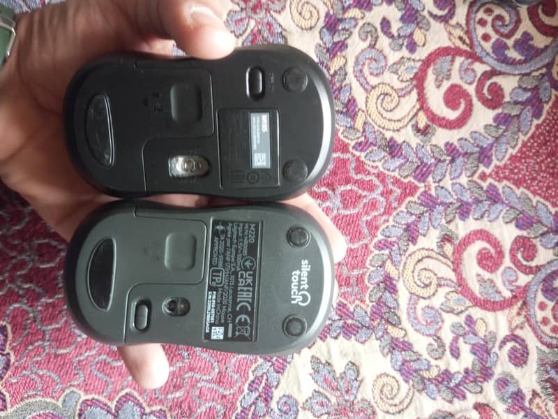 Logitech M557 Bluetooth Mouse 3