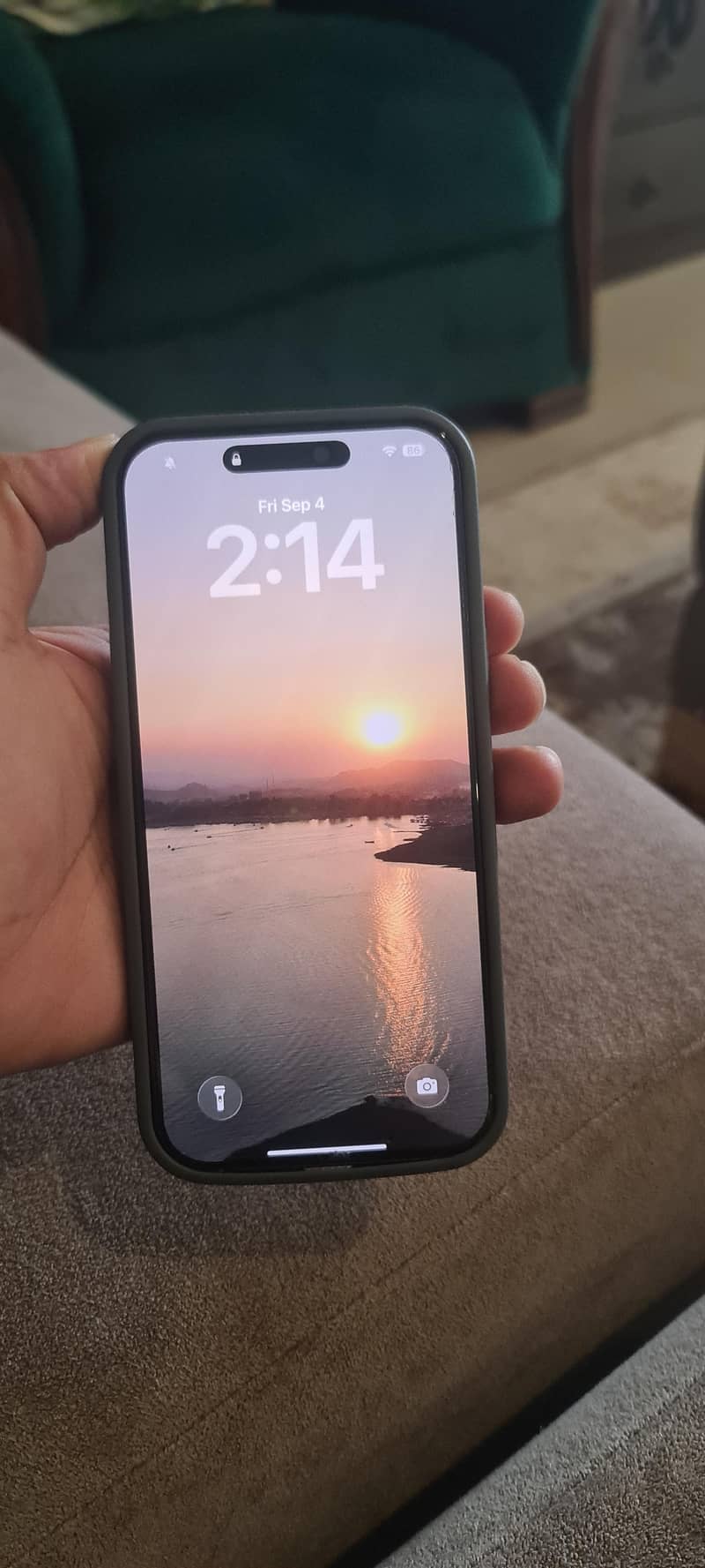 Apple iPhone 16 Pro Max 0