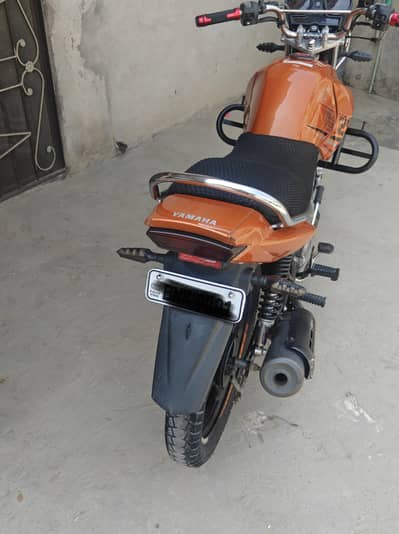 YBR YAHMAHA 2024 MODEL