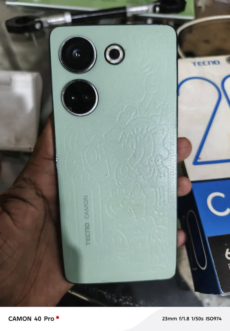 Tecno CAMON 20 1