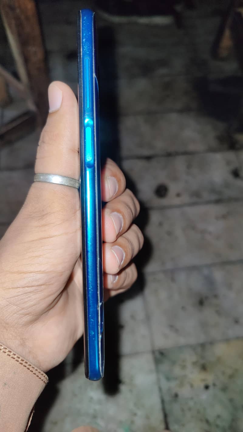 Xiaomi Redmi Note 9S 1