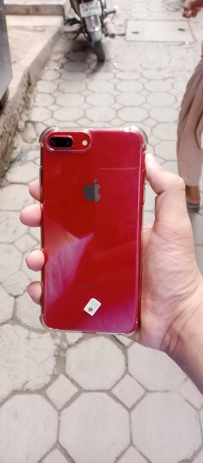 Apple iPhone 8 Plus 0