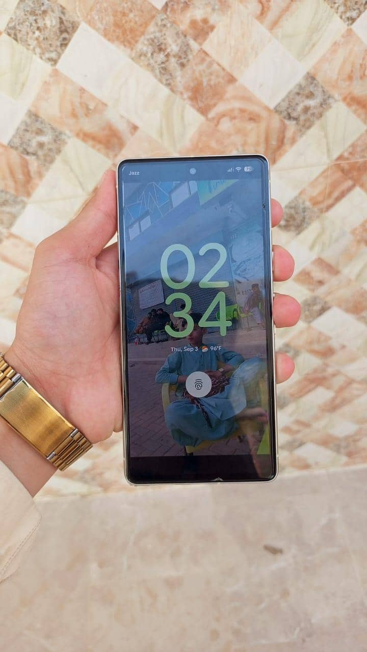 Google Pixel 7 5