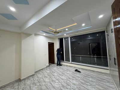2 Bed Luxury Family Apartment For Rent Top Floor Hot Location Bahria