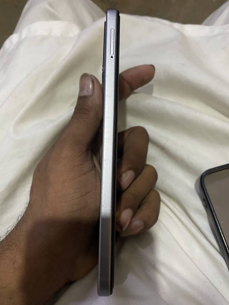 Tecno Spark 40 6