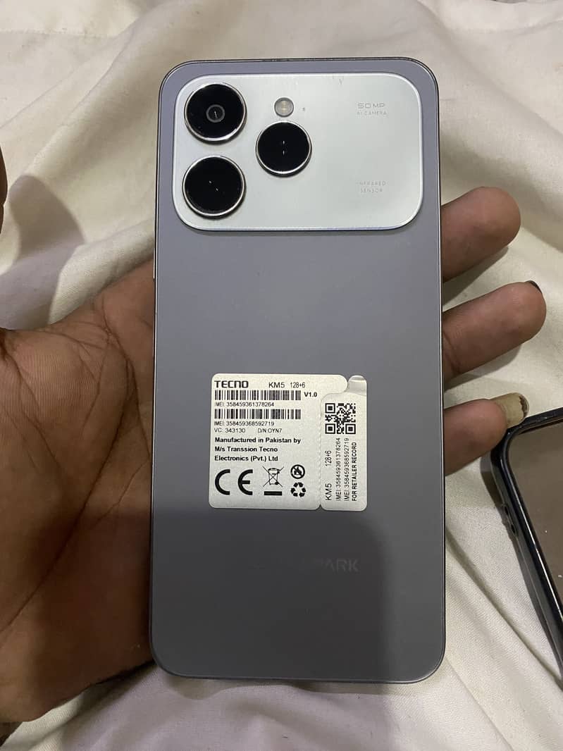 Tecno Spark 40 7