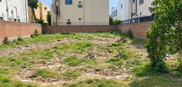 1 Kanal Plot No-1090 Block T -On Top Location of Phase 8 DHA Lahore For Urgent Sale